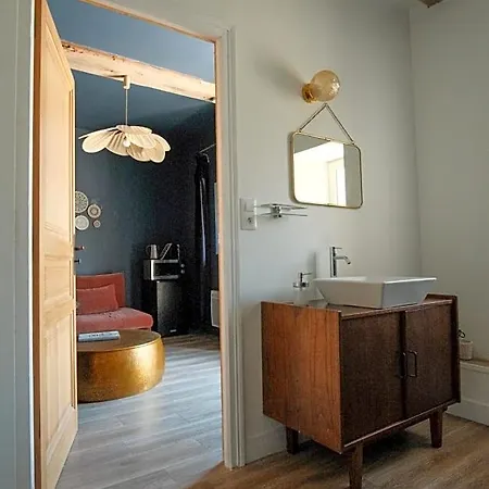 Le Domaine De L'hostellerie Bed & Breakfast Le Fresne-Camilly