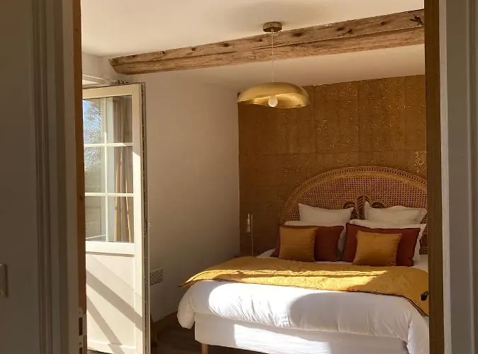 Le Domaine De L'hostellerie Couette-café *