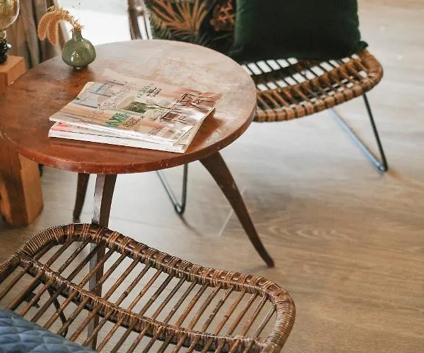 Le Domaine De L'hostellerie Bed & Breakfast *