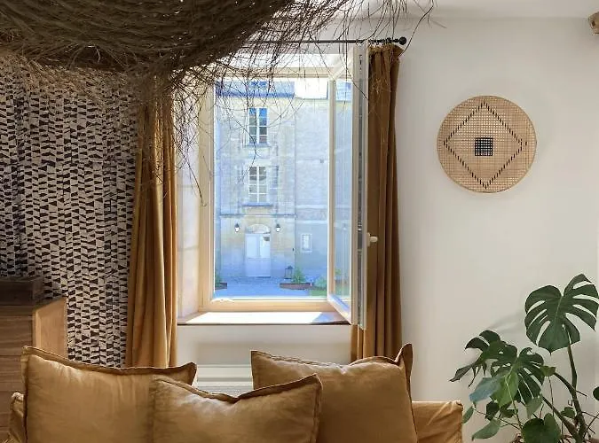 Le Domaine De L'hostellerie Couette-café Le Fresne-Camilly