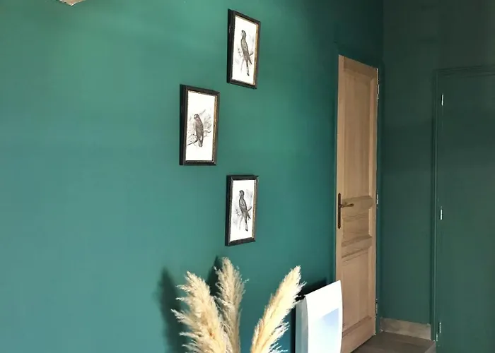 Le Domaine De L'hostellerie Couette-café *