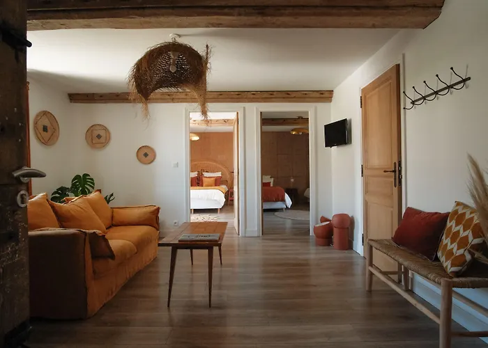 Le Domaine De L'hostellerie Couette-café *